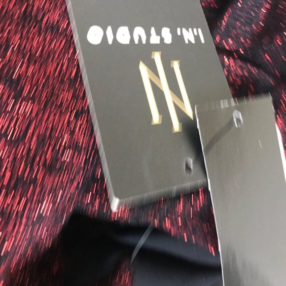 IN Studio Black Red Sweater Top Size XL Metallic Knit Dolman Sleeve Pullover - Picture 7 of 7